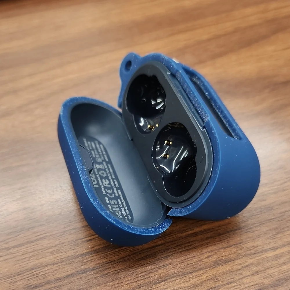 Blue AirPods Case with Clip